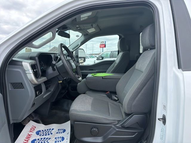 Used 2023 Ford F350 XLT w/ Snow Plow Prep Package image 12