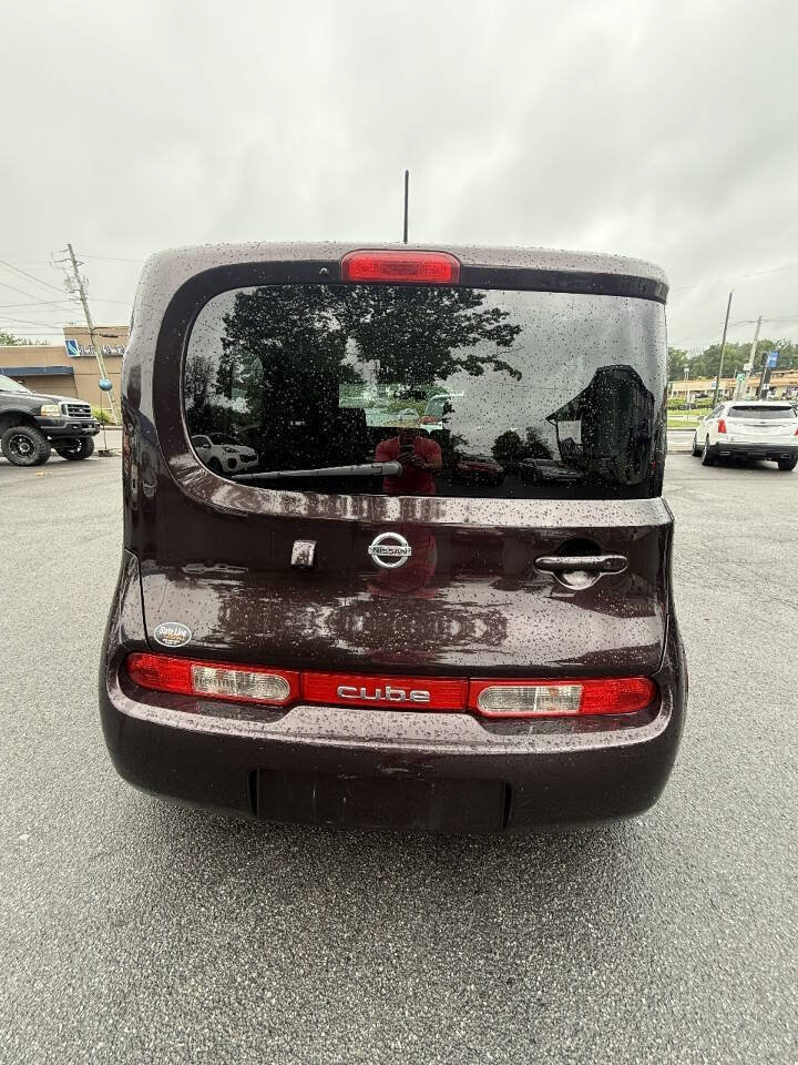 Used 2011 Nissan Cube 1.8 SL w/ SL Preferred Pkg FWD image 3
