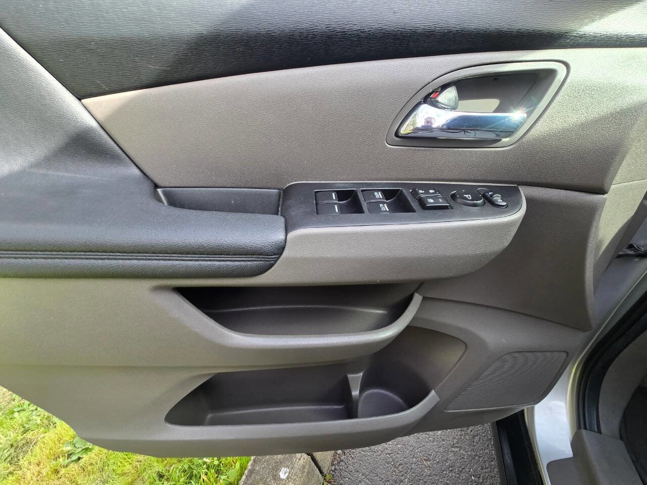 Used 2014 Honda Odyssey LX image 31