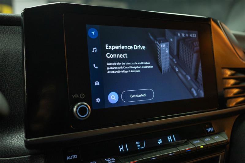 Used 2025 Toyota Camry LE image 19