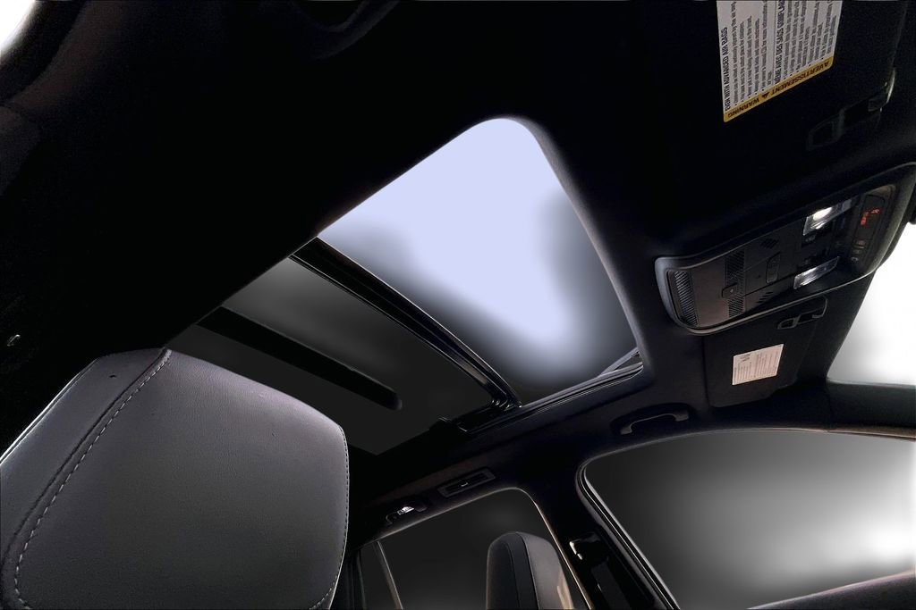 Certified 2024 Cadillac XT6 Premium Luxury w/ Technology Package image 17