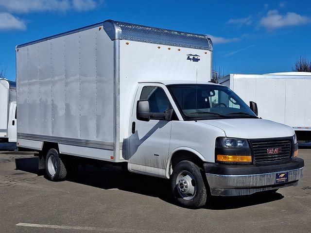 New 2025 GMC Savana 3500 w/ Power Convenience Package RWD image 1