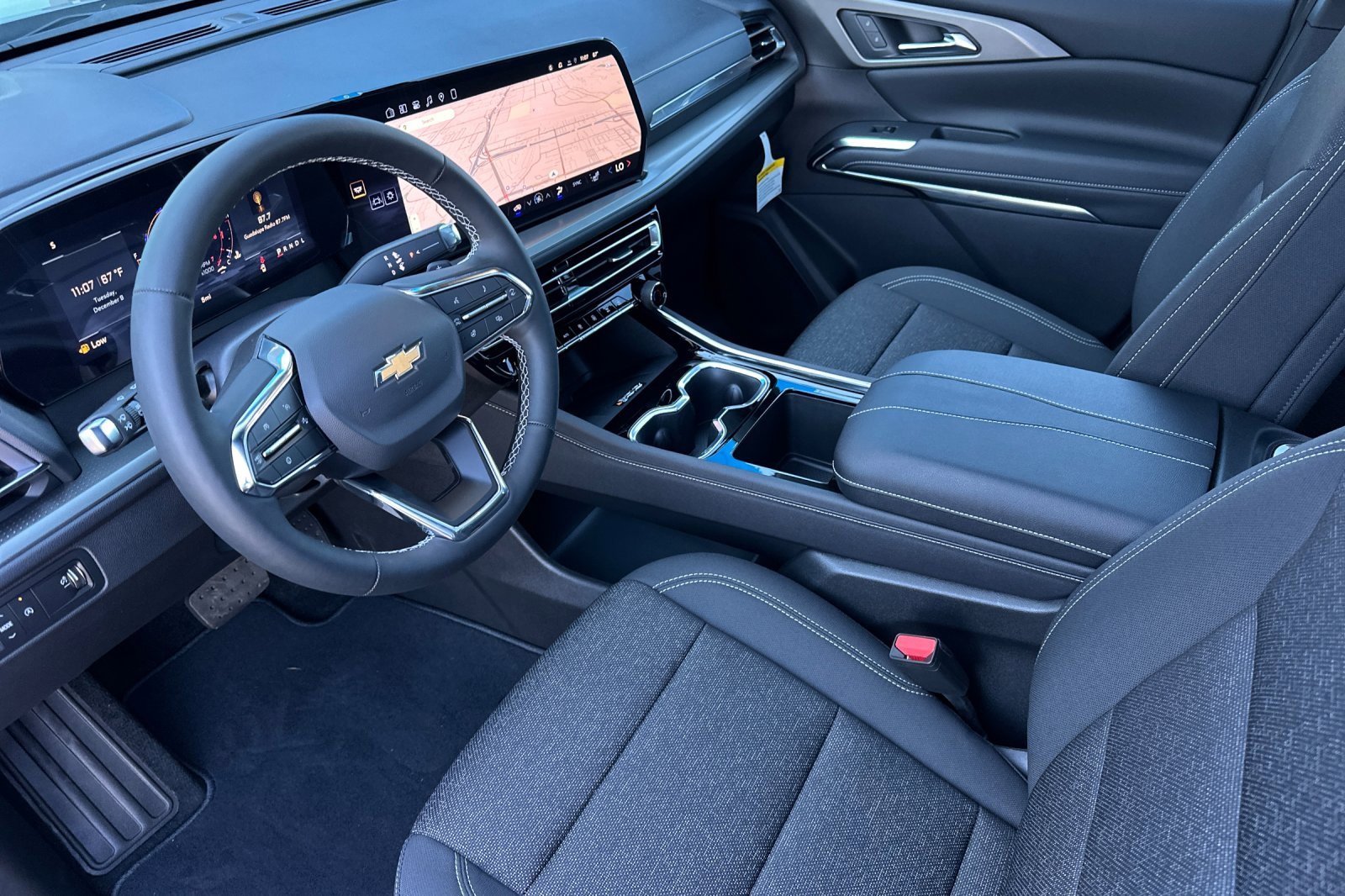 New 2026 Chevrolet Traverse LT w/ Sun and Wheel Package image 10