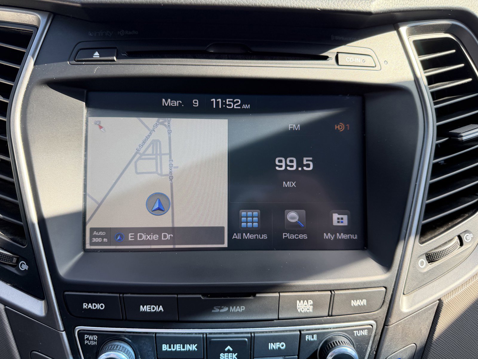 Used 2018 Hyundai Santa Fe Sport image 35