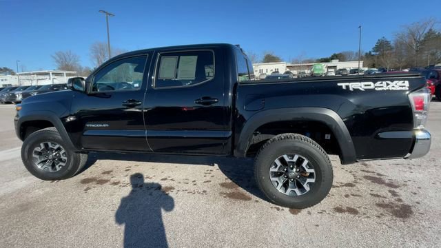Certified 2023 Toyota Tacoma TRD Off-Road image 4