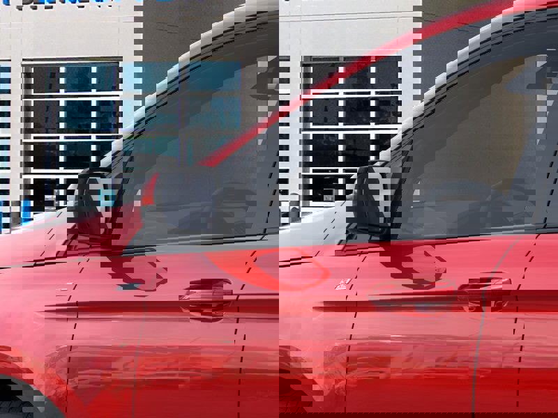 New 2024 Ford Edge ST-Line w/ Class II Trailer Tow Package image 42