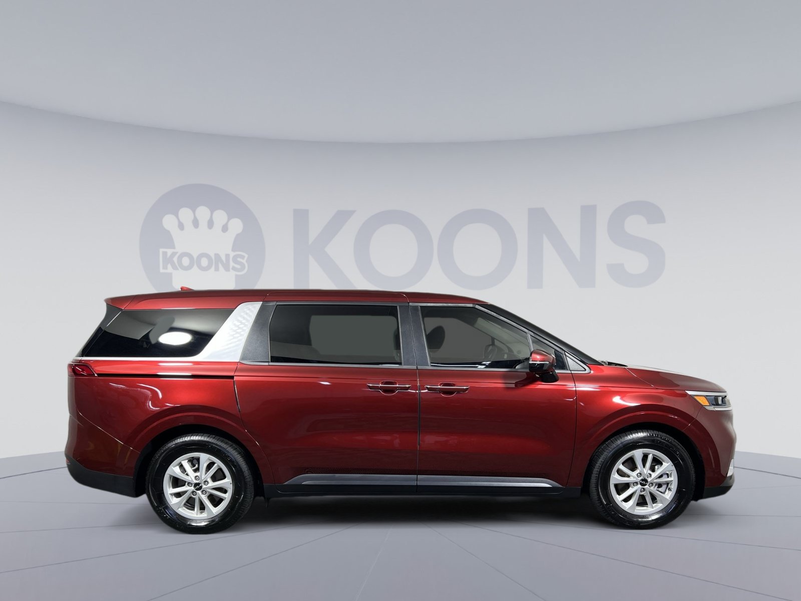 Used 2024 Kia Carnival LX FWD image 12