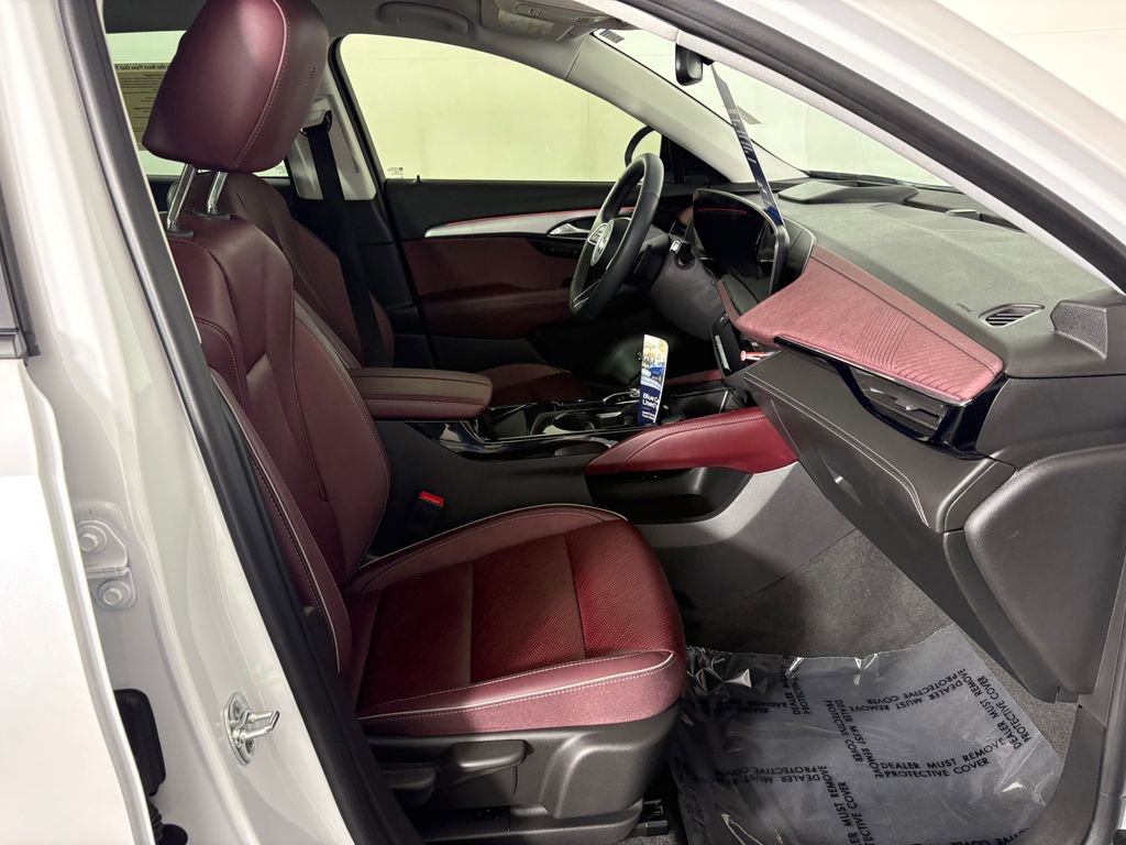 Used 2025 Buick Envision Sport Touring image 36