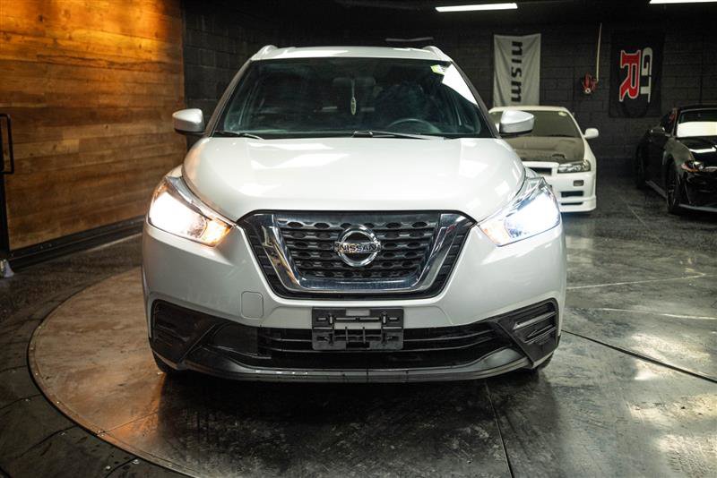 Used 2018 Nissan Kicks SV image 4