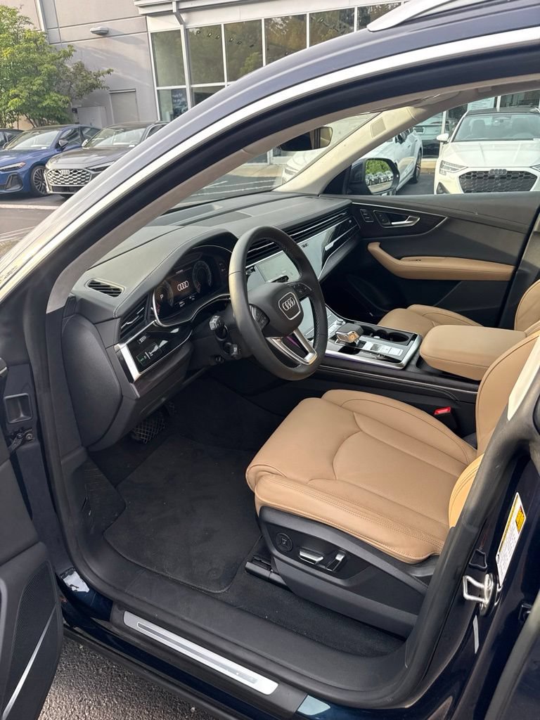 Used 2025 Audi Q8 Prestige AWD/4WD image 8