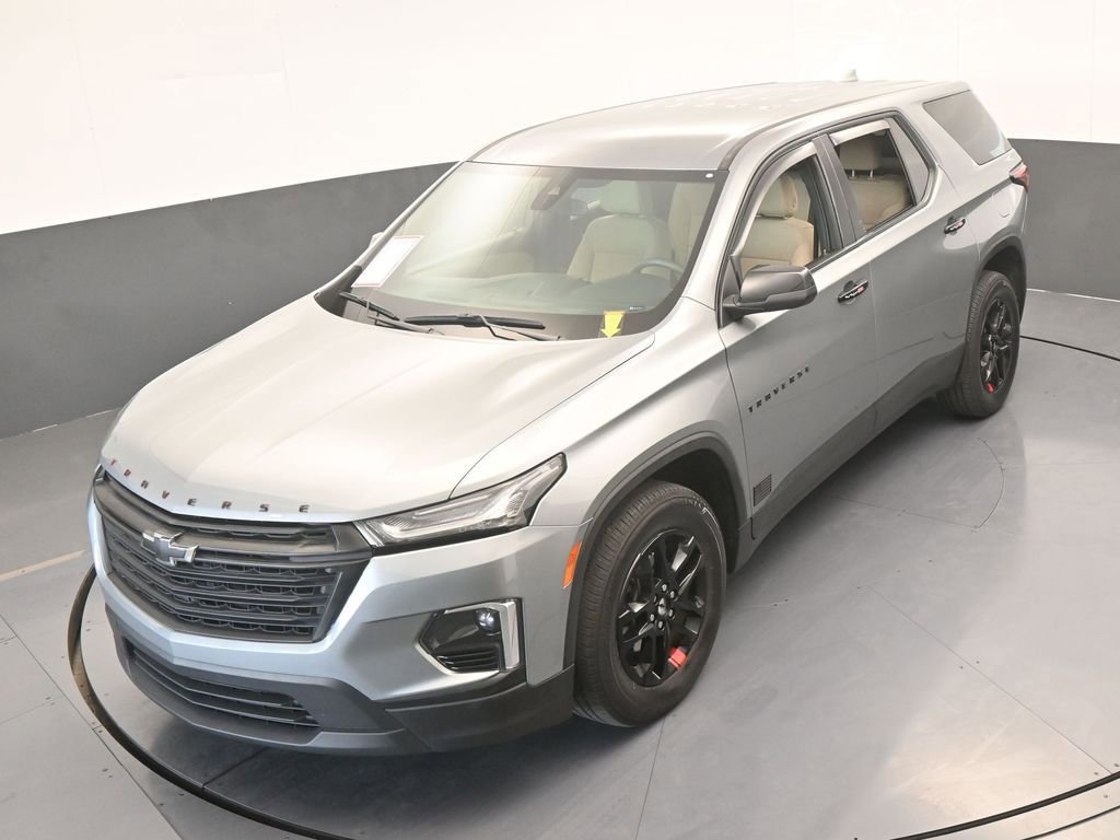 Used 2023 Chevrolet Traverse LS image 44