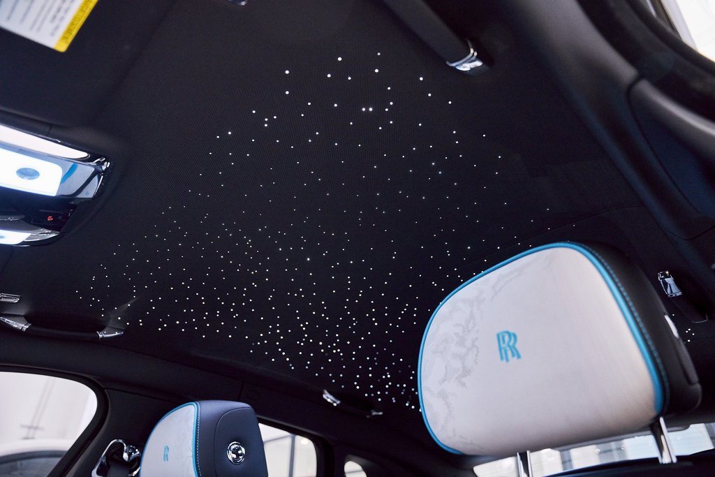 Used 2025 Rolls-Royce Ghost image 4