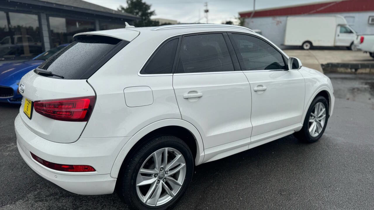 Used 2017 Audi Q3 2.0T Premium Plus w/ Premium Plus Package image 15