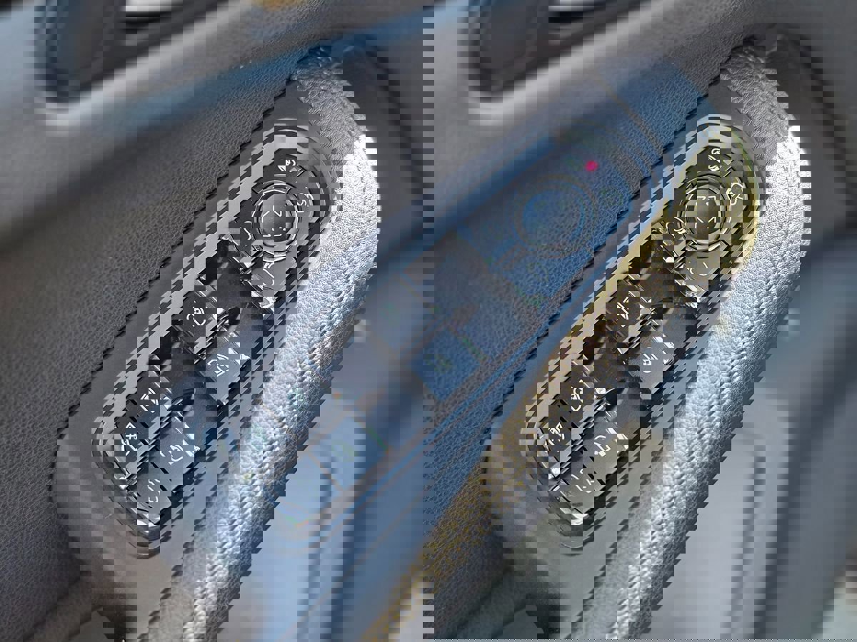 Used 2016 Porsche Macan S image 23