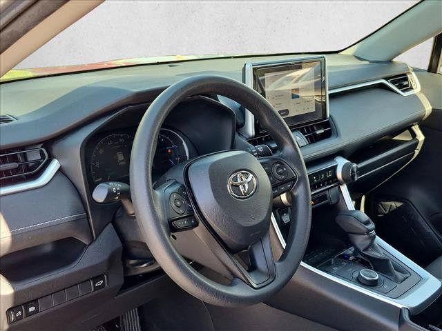 Used 2025 Toyota RAV4 XLE w/ Convenience Package AWD/4WD image 10