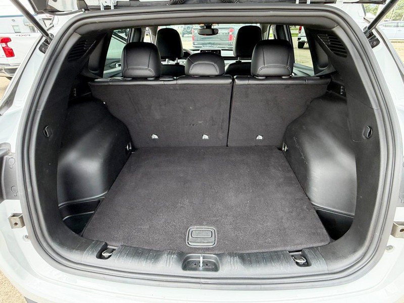 Used 2025 Jeep Compass Trailhawk AWD/4WD image 14