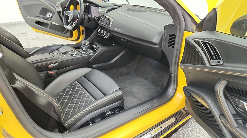 Used 2020 Audi R8 V10 performance AWD/4WD image 27