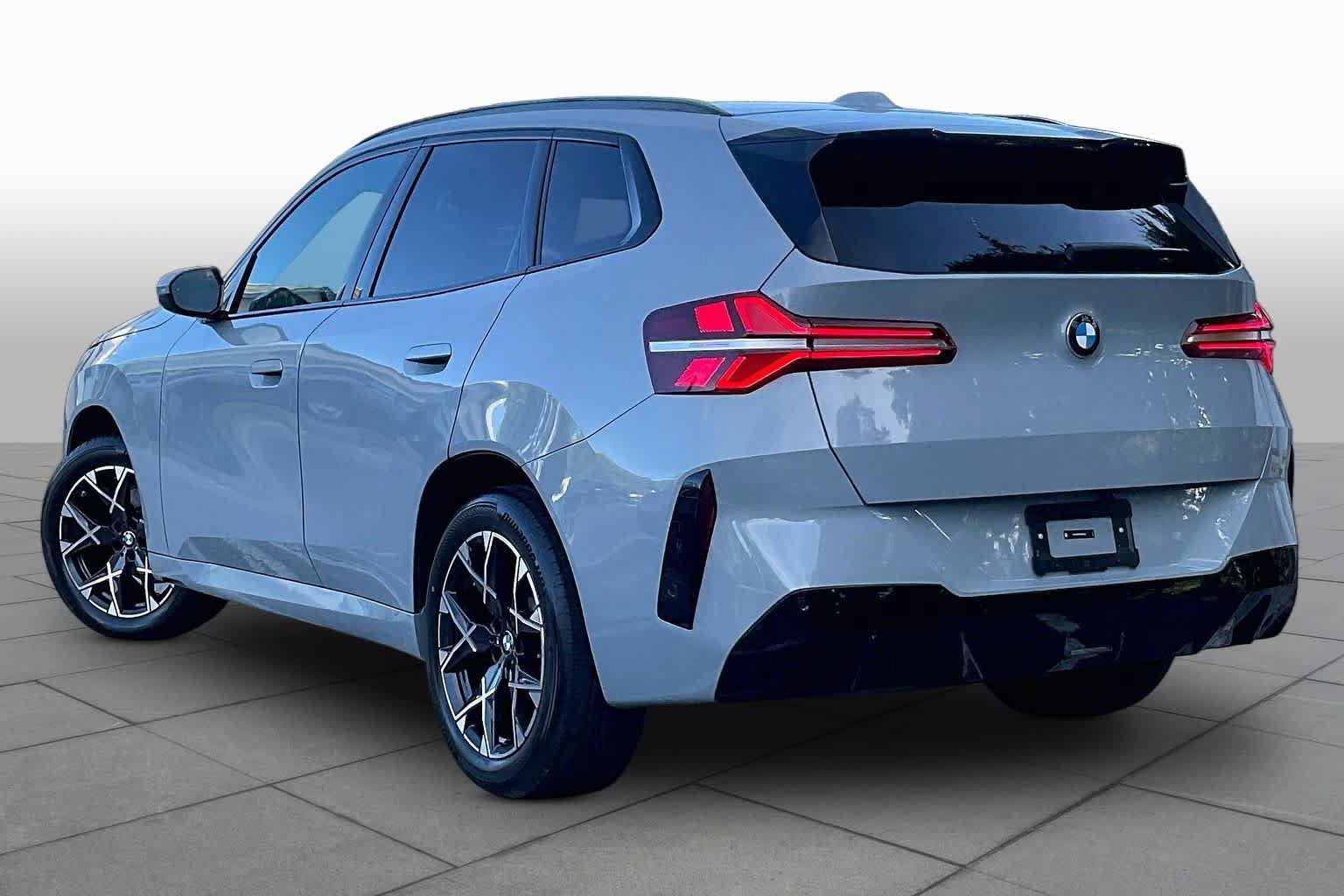 Used 2025 BMW X3 xDrive30i w/ M Sport Package AWD/4WD image 10
