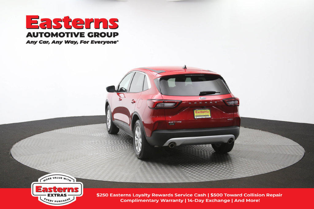 Used 2023 Ford Escape Active AWD/4WD image 67
