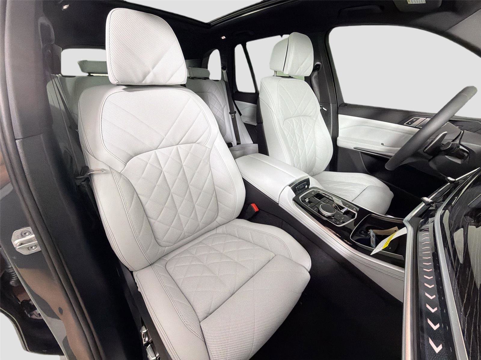 New 2026 BMW X5 xDrive40i AWD/4WD image 29