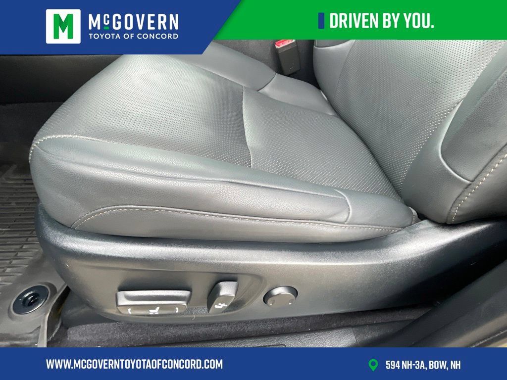 Used 2023 Lexus GX 460 Premium w/ Premium Package AWD/4WD image 11