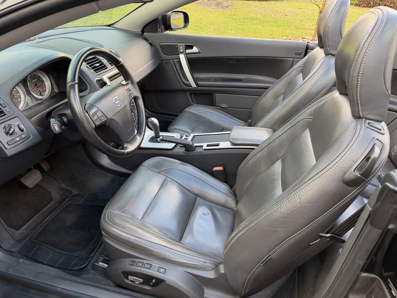 Used 2013 Volvo C70 T5 image 7