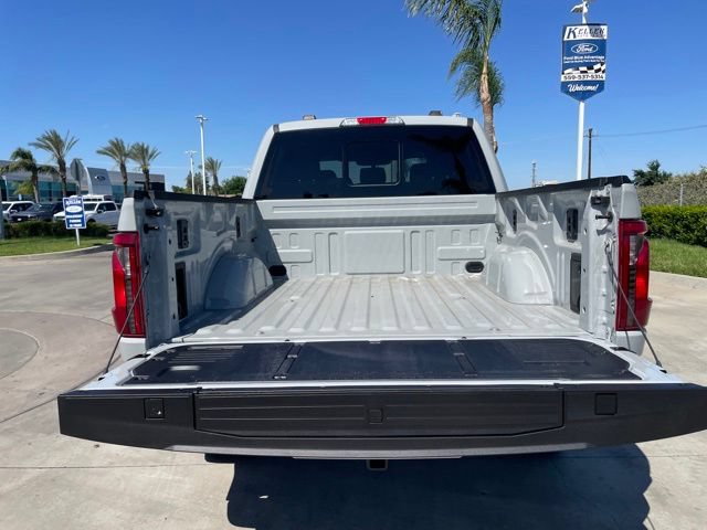 New 2026 Ford F150 XLT w/ Equipment Group 302A MID AWD/4WD image 25