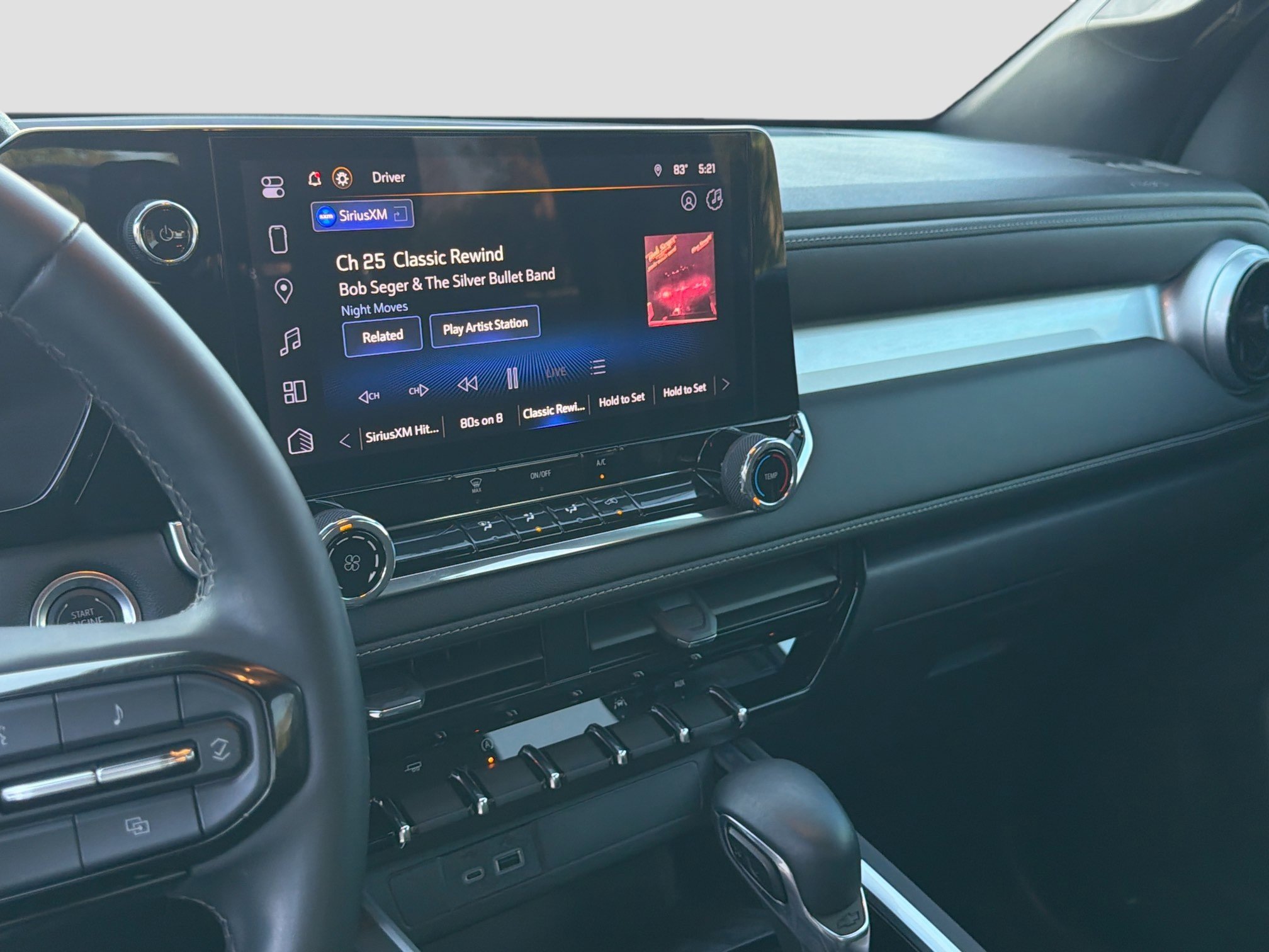 Used 2024 Chevrolet Colorado LT w/ Advanced Trailering Package image 25