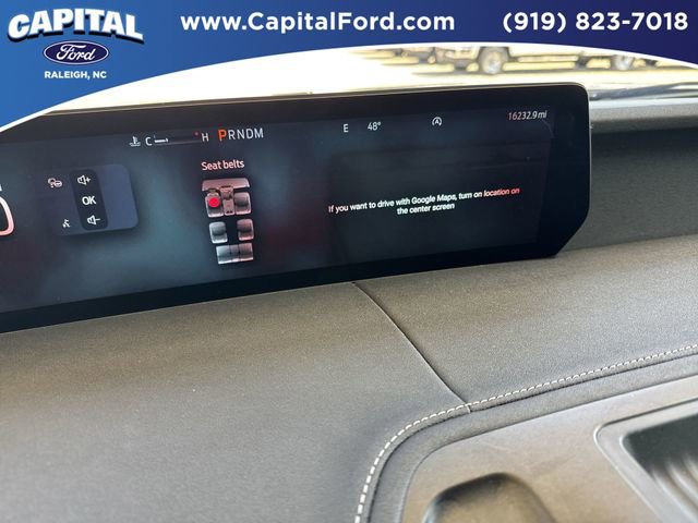 Certified 2025 Ford Expedition Max Platinum w/ Driver's Package AWD/4WD image 29