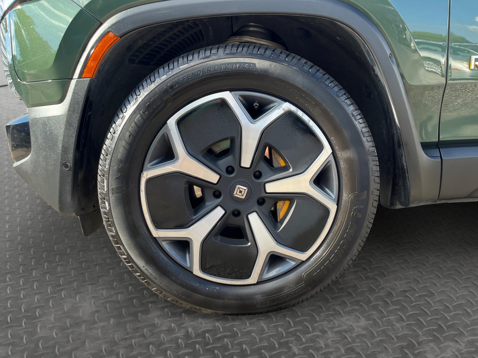 Used 2023 Rivian R1S Adventure Quad AWD/4WD image 16