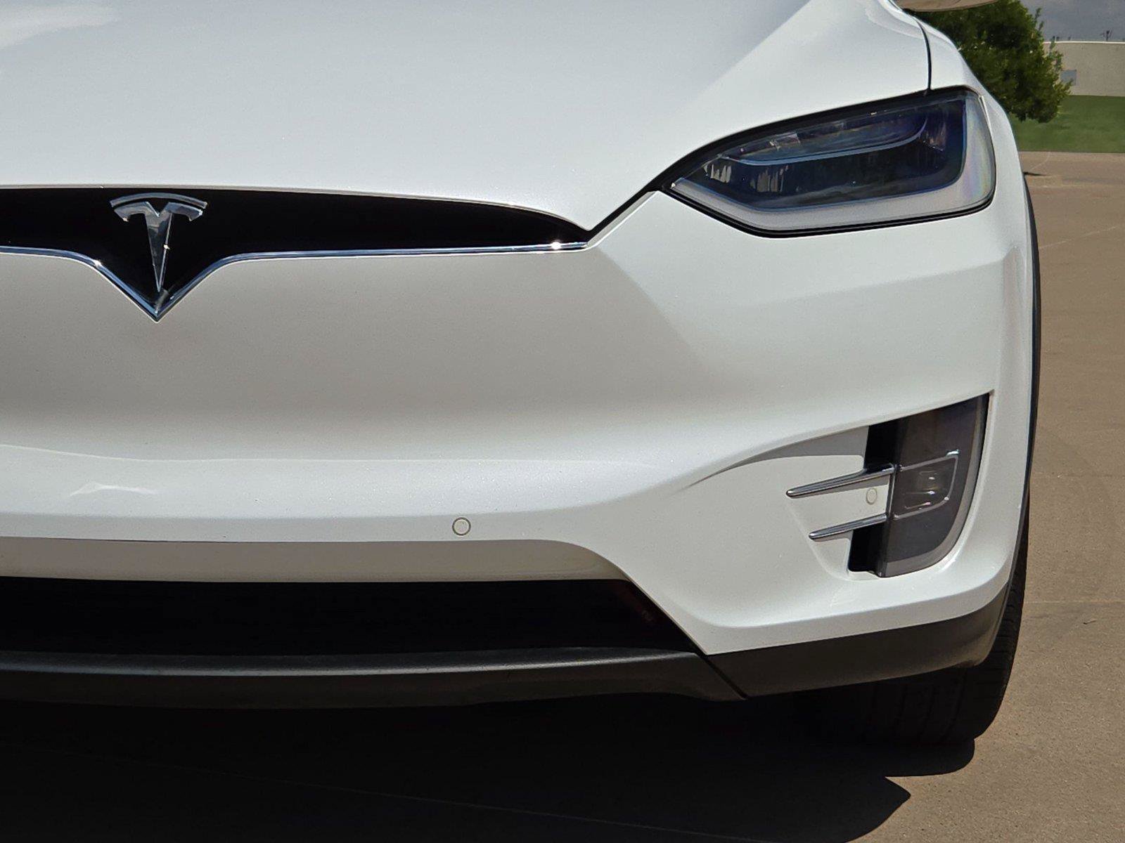 Used 2017 Tesla Model X 75D AWD/4WD image 12