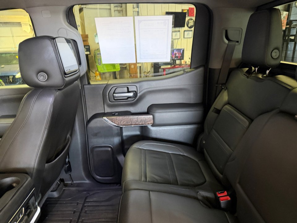 Used 2019 GMC Sierra 1500 Denali w/ Denali Ultimate Package AWD/4WD image 32