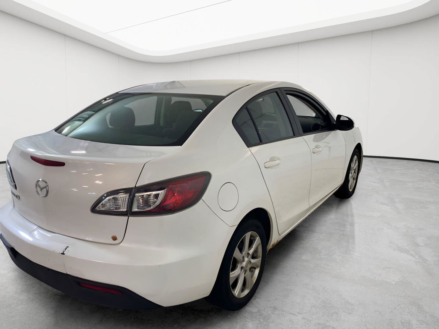 Used 2011 MAZDA MAZDA3 i Touring FWD image 30