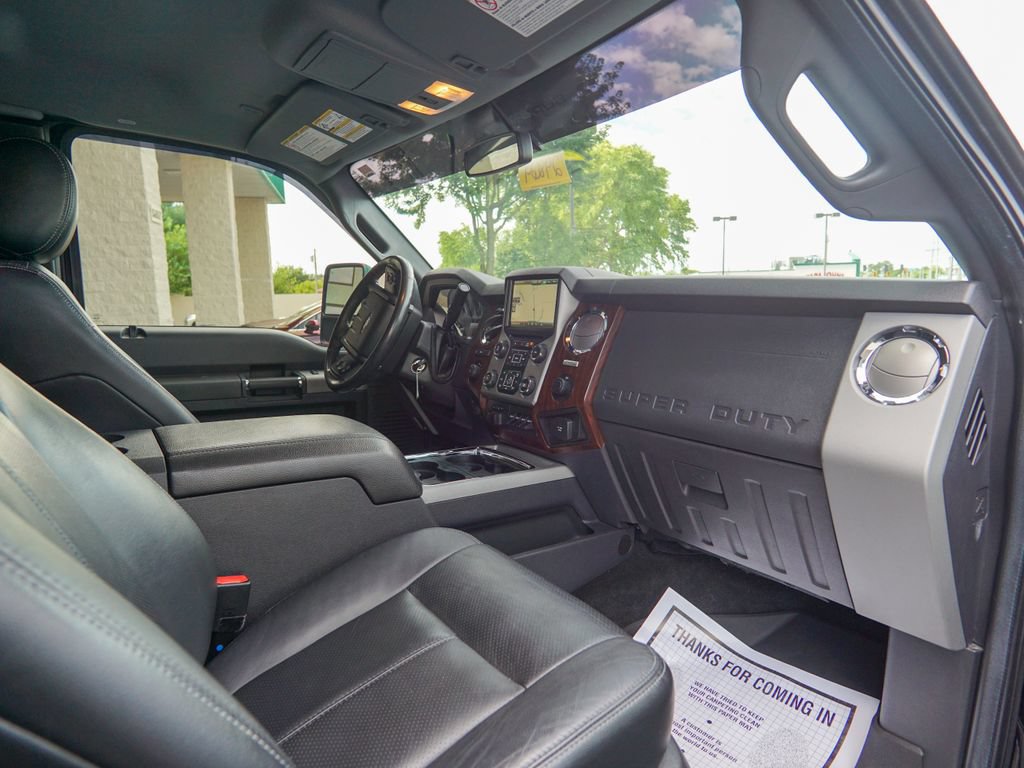 Used 2016 Ford F350 Lariat w/ Lariat Interior Package AWD/4WD image 31