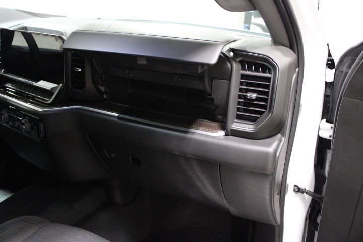 Certified 2026 Chevrolet Silverado 1500 LT w/ All Star Edition Plus AWD/4WD image 26