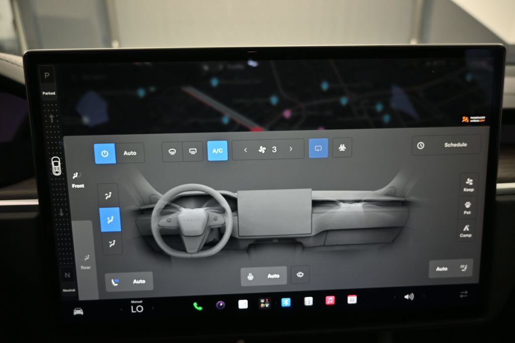 Used 2023 Tesla Model X AWD/4WD image 16