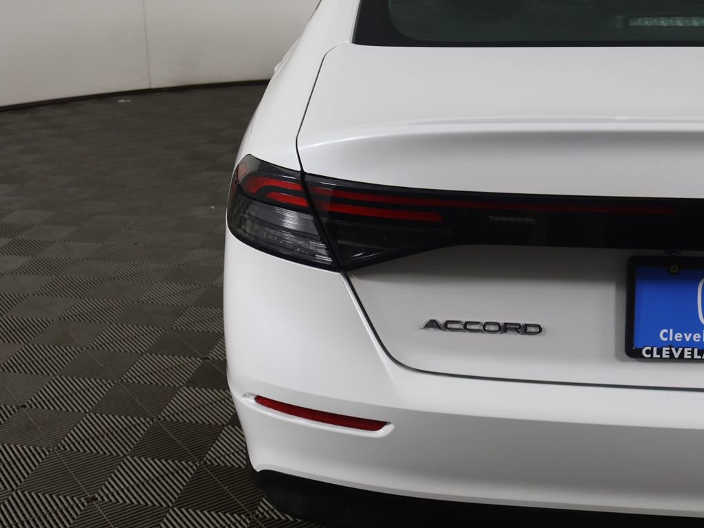 Used 2023 Honda Accord EX image 14