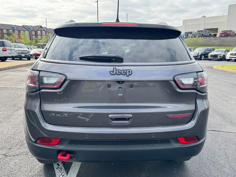 Used 2022 Jeep Compass Trailhawk w/ Trailhawk Elite Group image 4