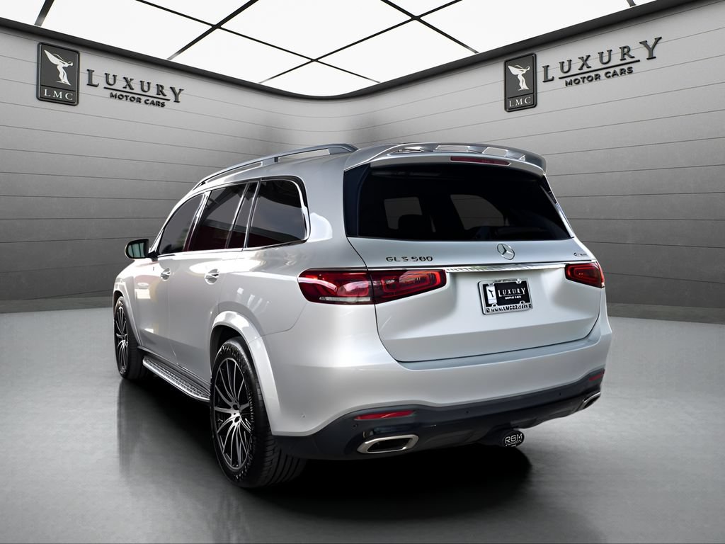 Used 2021 Mercedes-Benz GLS 580 4MATIC image 6