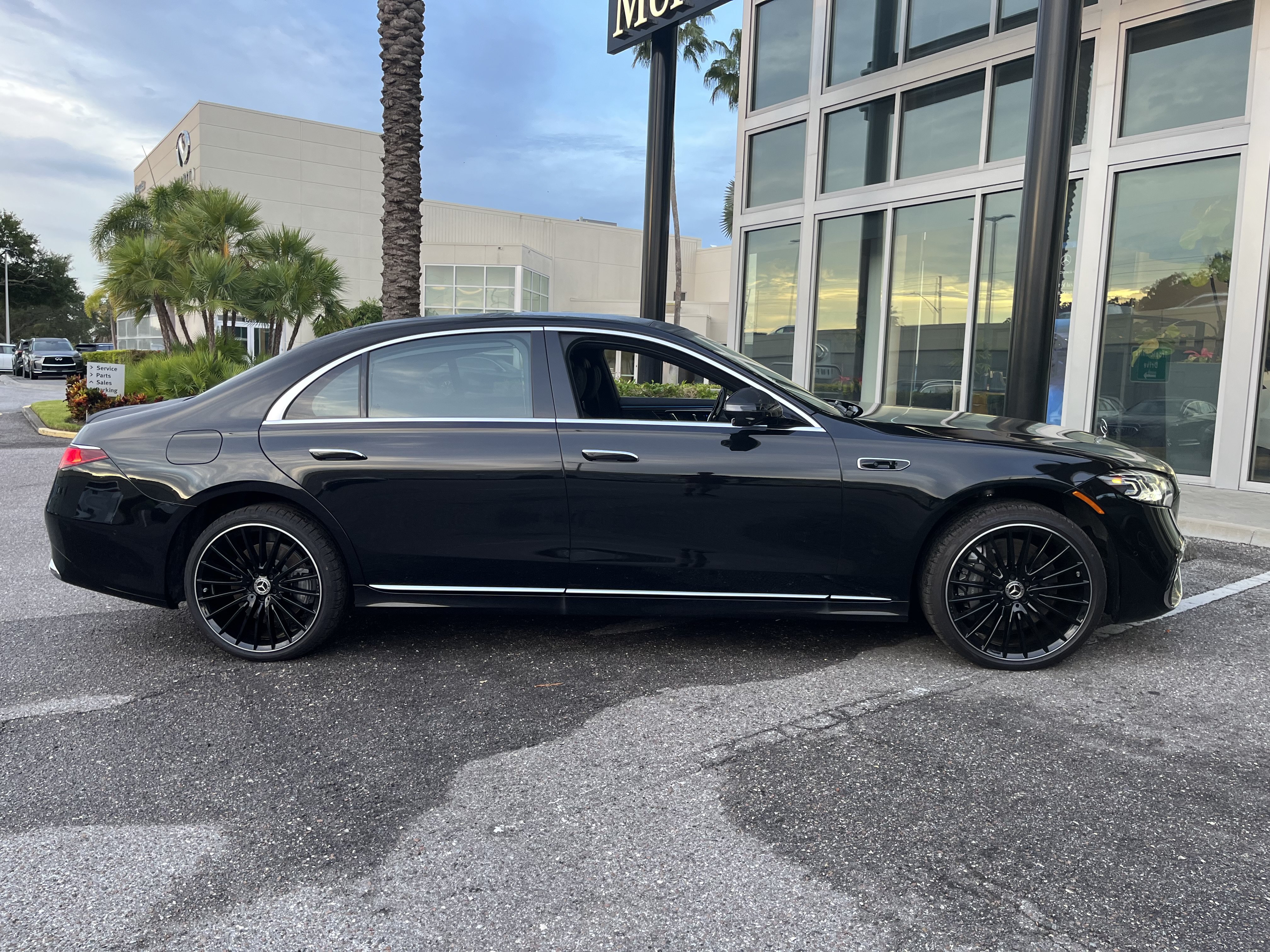 New 2027 Mercedes-Benz S 580 4MATIC Sedan image 8