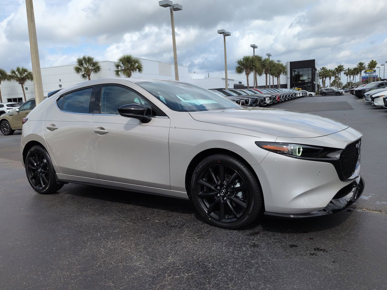 New 2026 MAZDA MAZDA3 Hatchback w/Premium Plus Pkg AWD/4WD image 2
