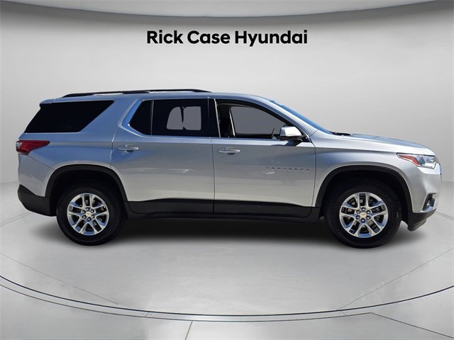 Used 2020 Chevrolet Traverse LT image 4