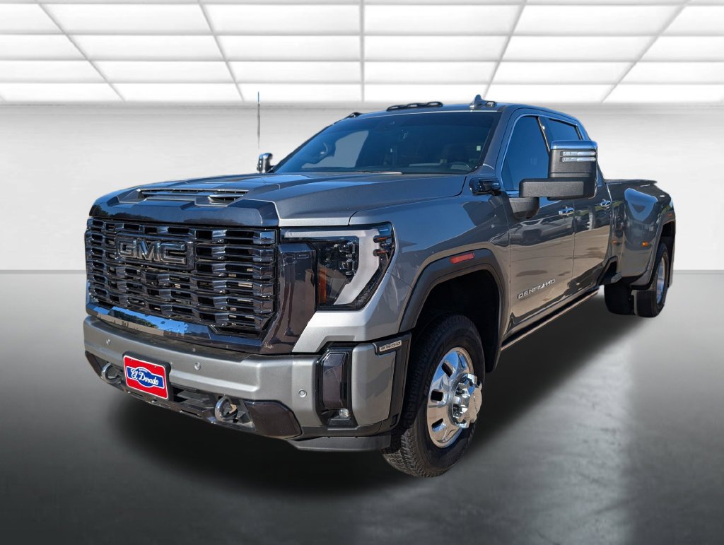 Used 2024 GMC Sierra 3500 Denali Ultimate AWD/4WD image 30