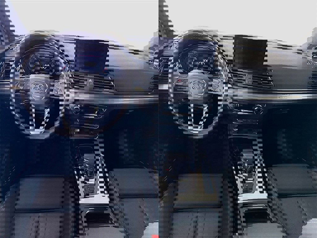 Used 2022 Audi Q5 2.0T Premium Plus w/ Premium Plus Package image 2