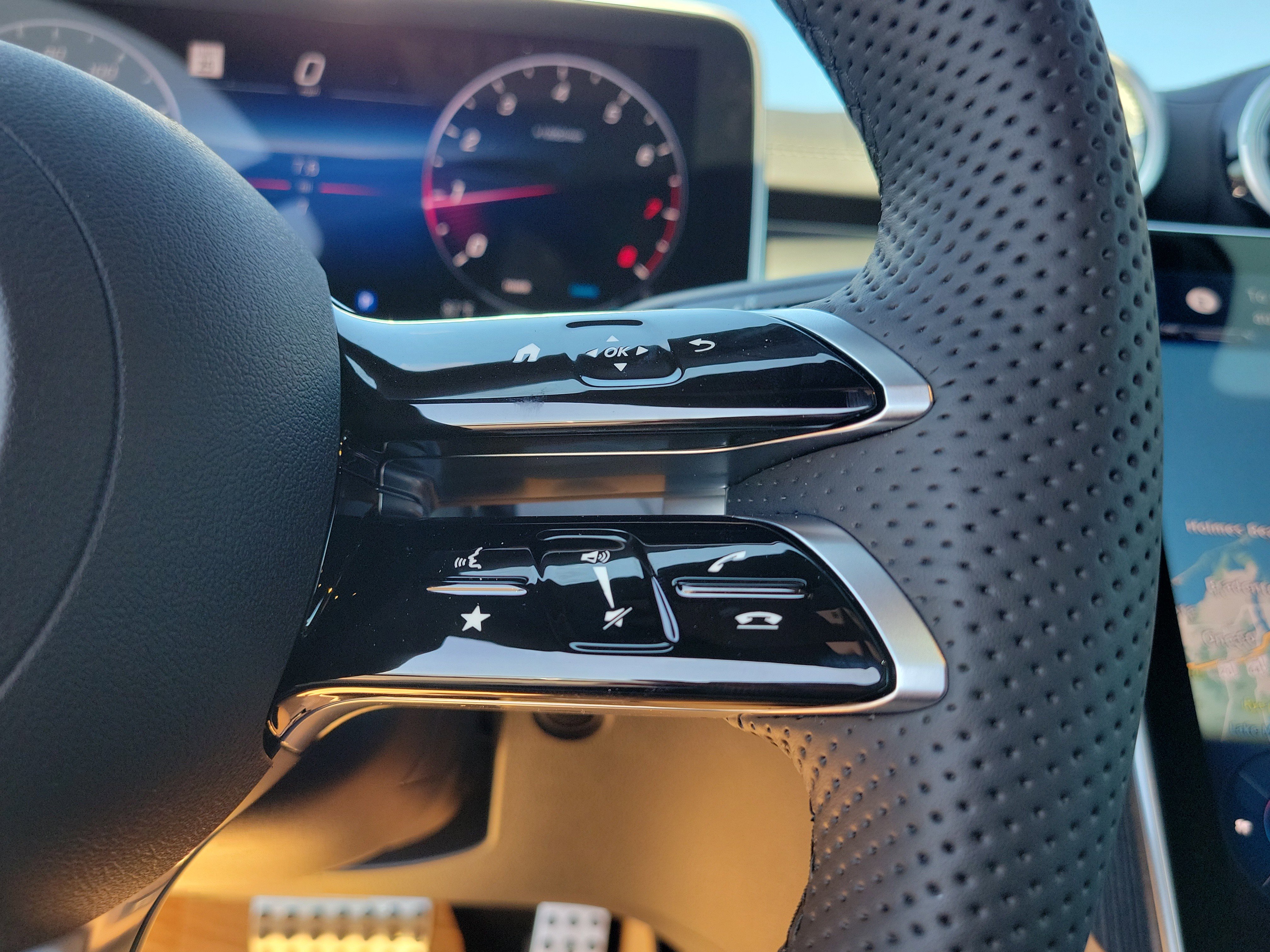 New 2026 Mercedes-Benz CLE 300 4MATIC Coupe image 22