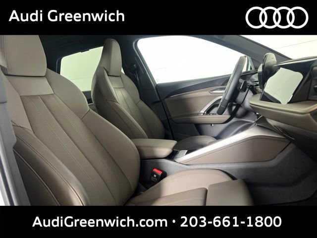 Used 2025 Audi Q5 Premium w/ Premium Plus AWD/4WD image 13