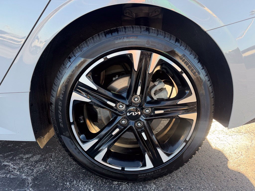 Used 2024 Kia K5 GT-Line w/ GT-Line Premium Package FWD image 13