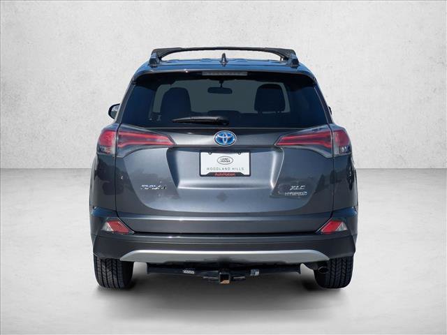 Used 2016 Toyota RAV4 XLE image 7