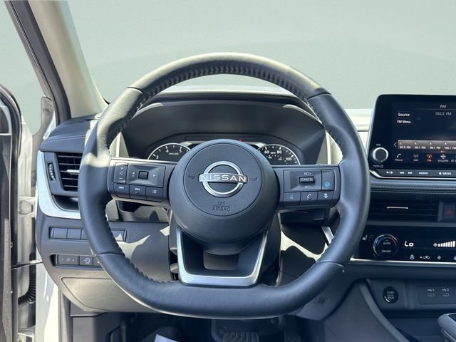Certified 2024 Nissan Rogue SV w/ SV Premium Package FWD image 43