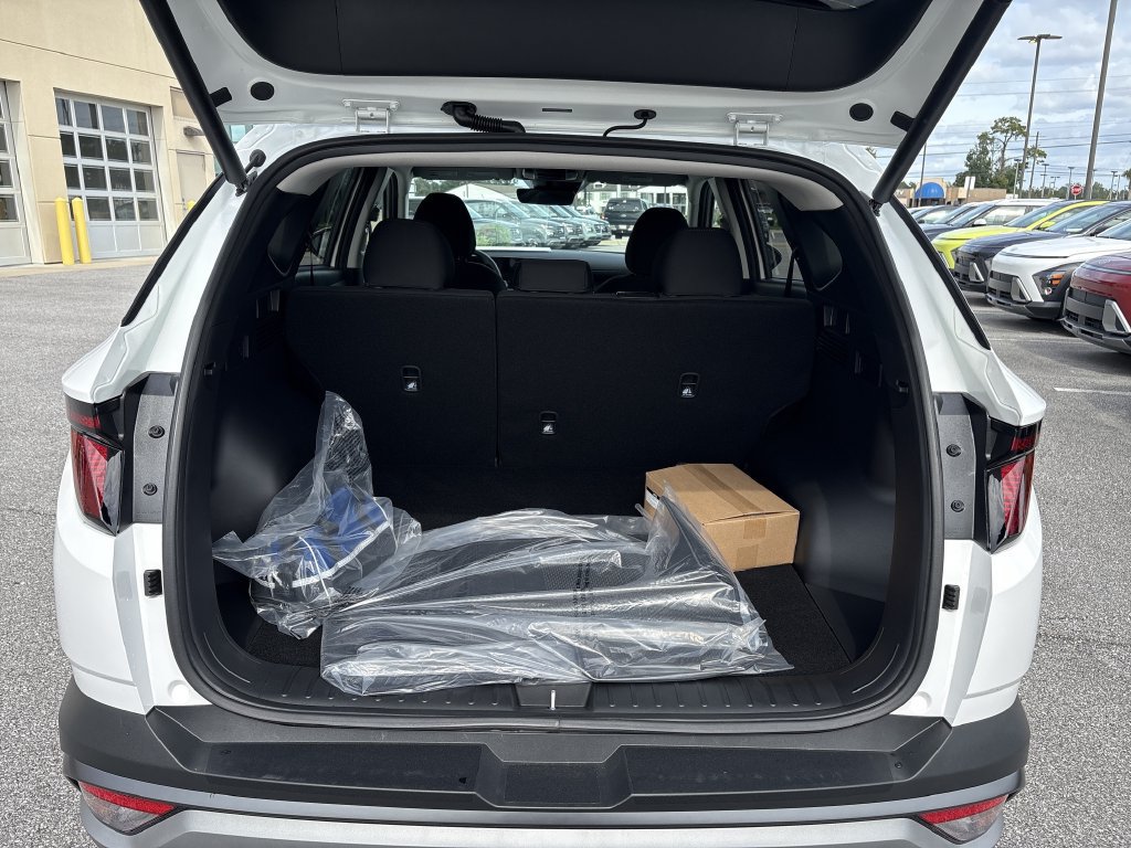 New 2026 Hyundai Tucson SEL Plus w/ Tow & Go Package FWD image 32